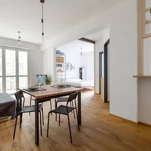 Life & Mico Cosy And Functional Milan